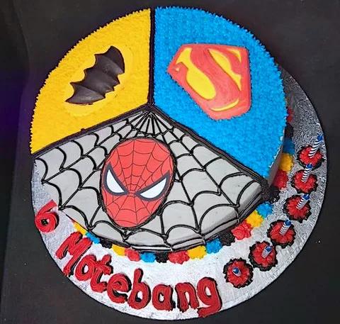 Super Heroes, round