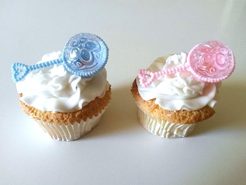 Baby Rattle Cupcakes