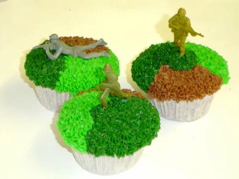 Army Cupcakes