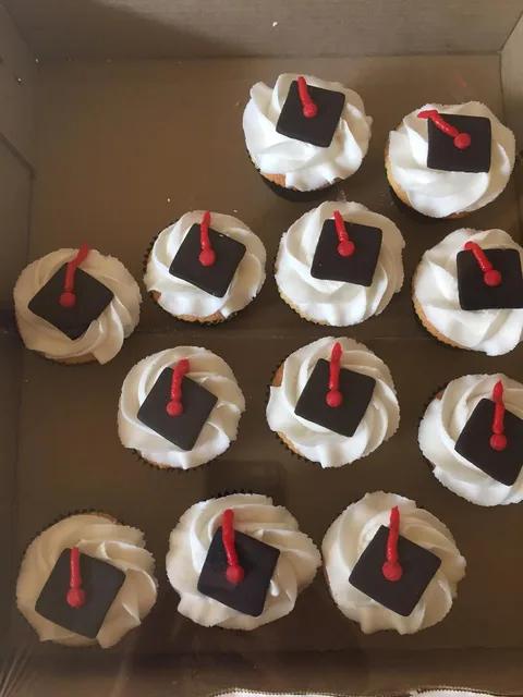 Graduation Cupcakes