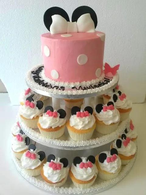 Minnie Mouse Cupcake Tower