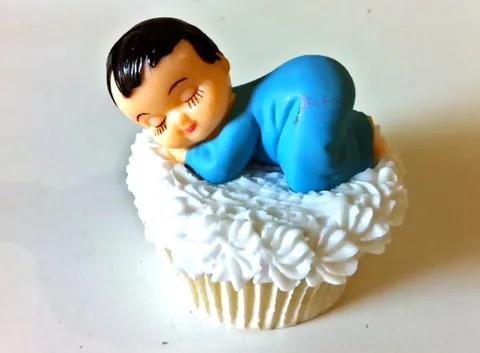 Sleeping Baby cupcake
