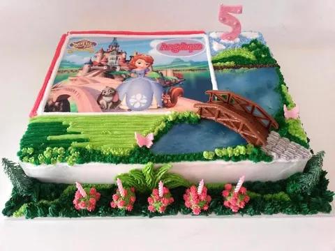 Sofia Photo Cake