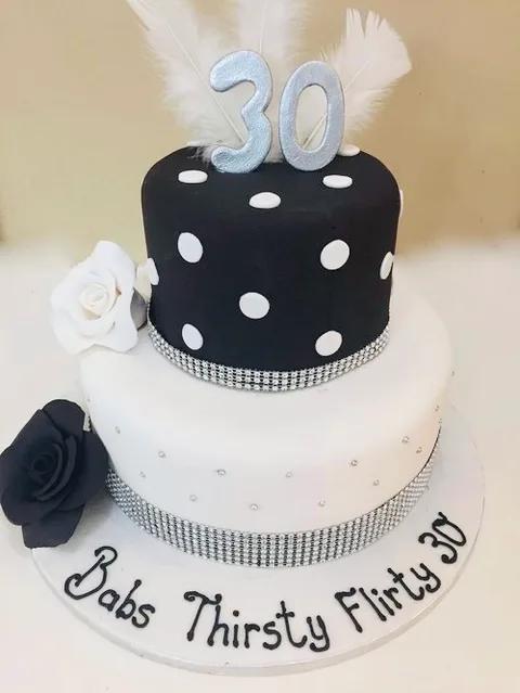 Trendy 2 Tier, FONDANT