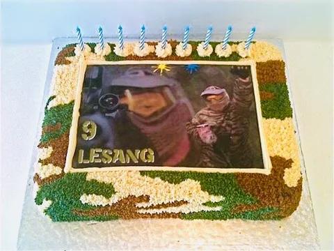 Camo photo cake