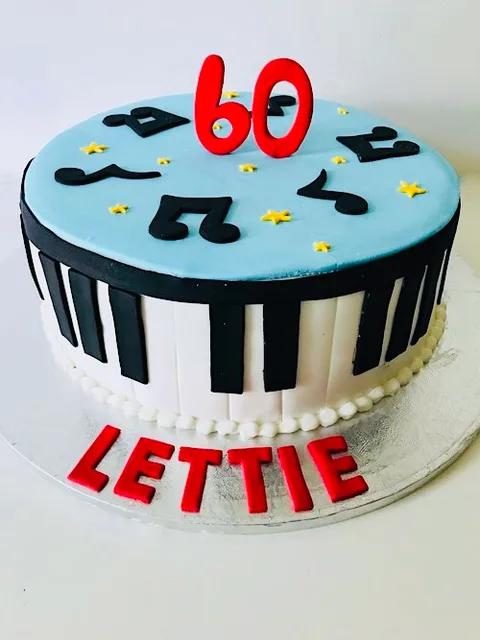 Round Piano FONDANT